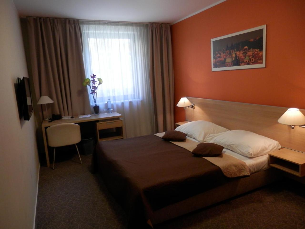 Hotel Ehrlich Praag Buitenkant foto
