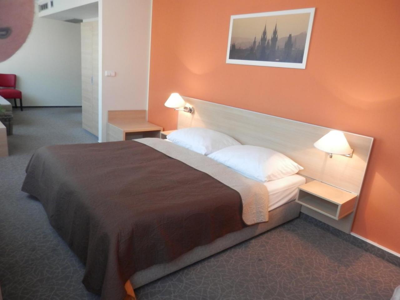 Hotel Ehrlich Praag Buitenkant foto